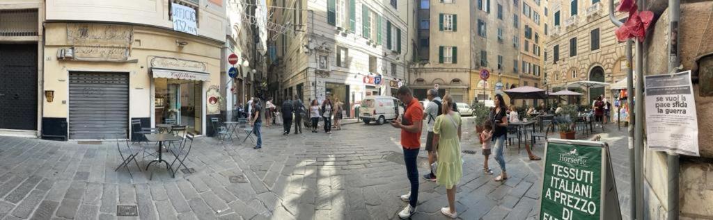 B&B Fossatello Affittacamere Genua Exteriör bild